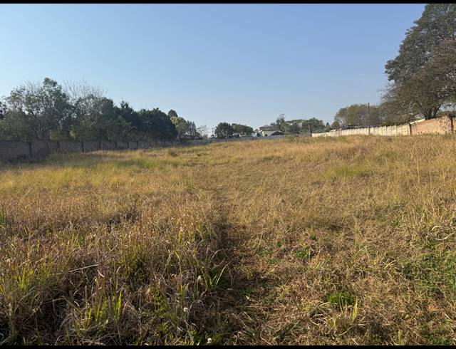 4,047M² VACANT LAND FOR SALE IN MERRIVALE EAST